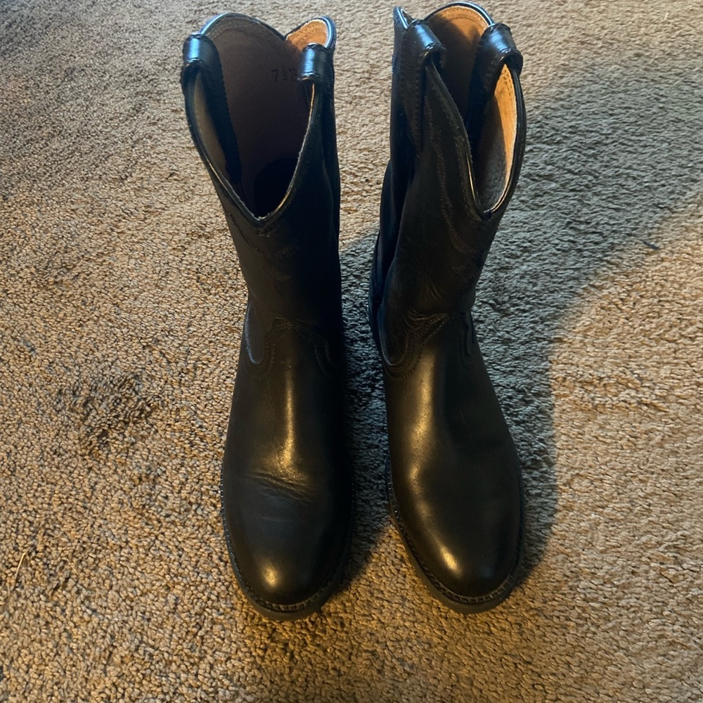Ariat Heritage Roper